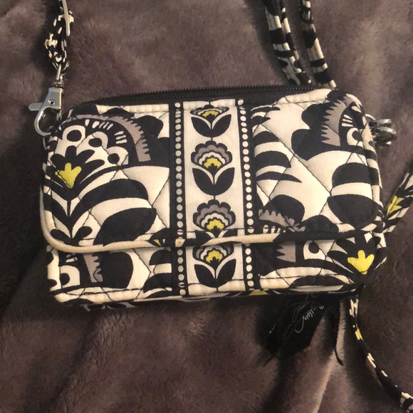 NWOT Vera Bradley Carry it All Wristlet Purse - Picture 2 of 6
